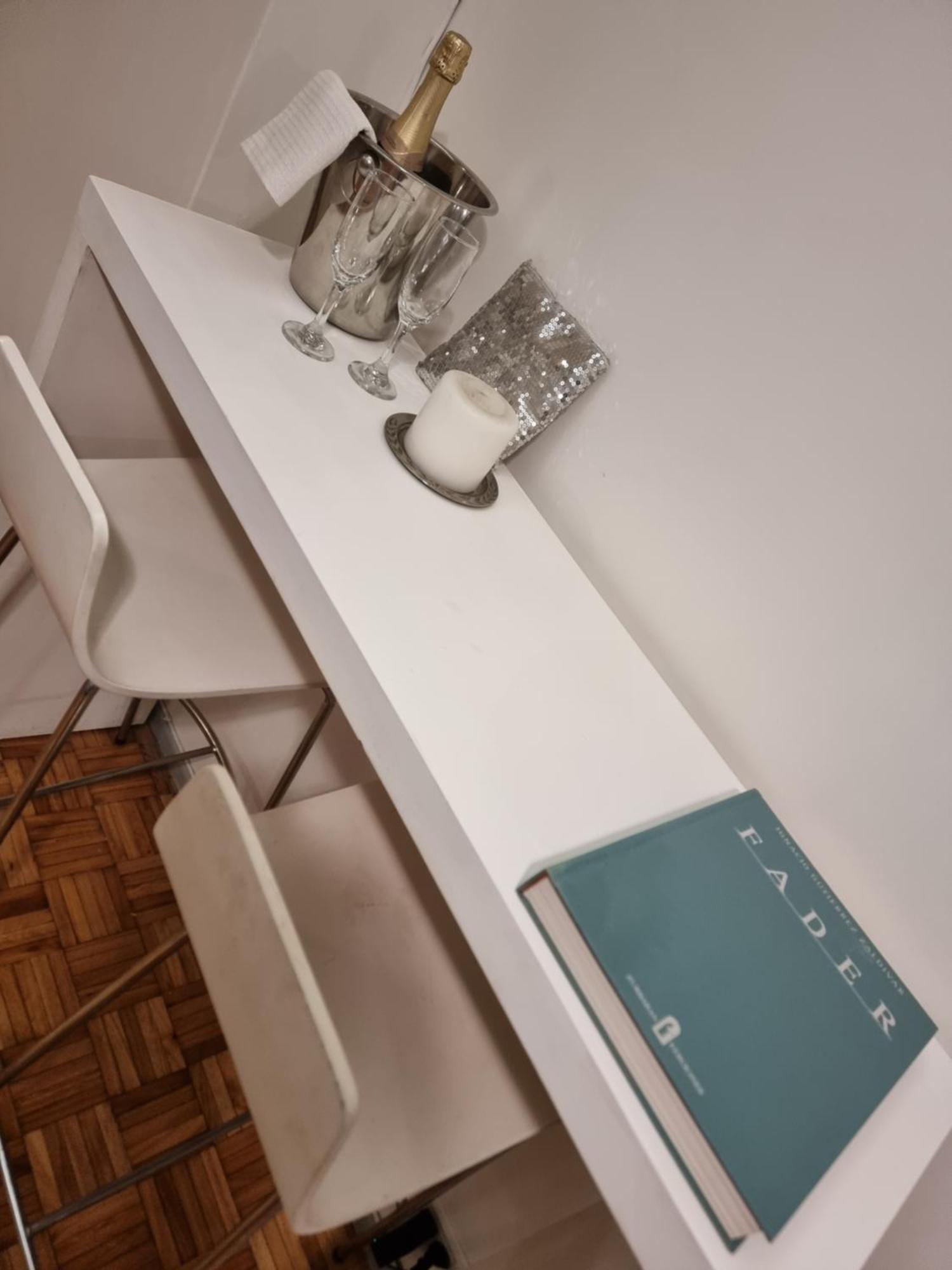 Fashion And Travel Plaza Apartment Buenos Aires Bagian luar foto